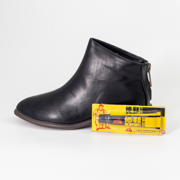 หลอดกาวติดรองเท้า กาวซ่อมรองเท้า No.139 - Shoe Repair Adhesive