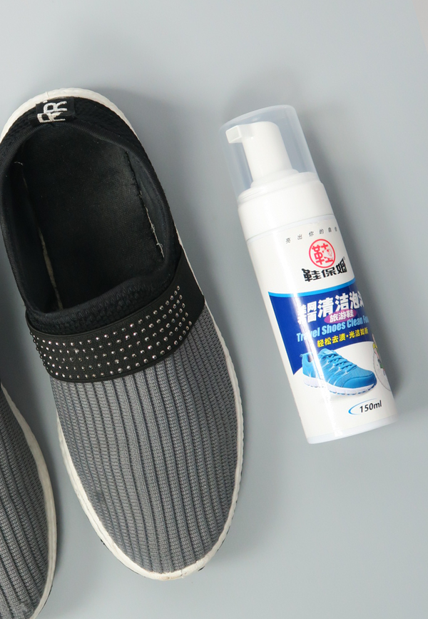 สเปรย์โฟมทำความสะอาดรองเท้า No.95  - Sneakers Shoe Foam Cleaner  150 มล.