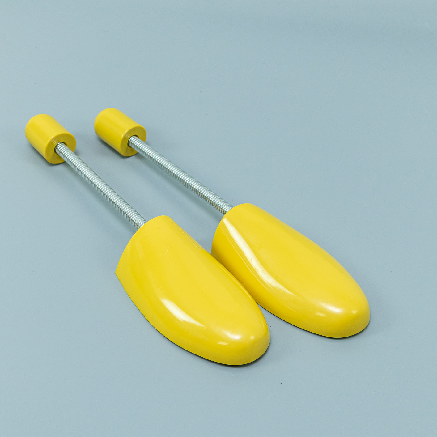 ไม้ดันทรงรองเท้าเหล็ก (คู่) No.136 - Plastic Spring Shoes Tree