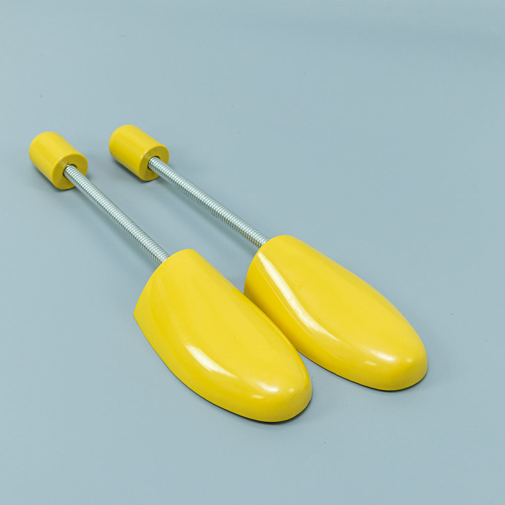 ไม้ดันทรงรองเท้าเหล็ก (คู่) No.136 - Plastic Spring Shoes Tree