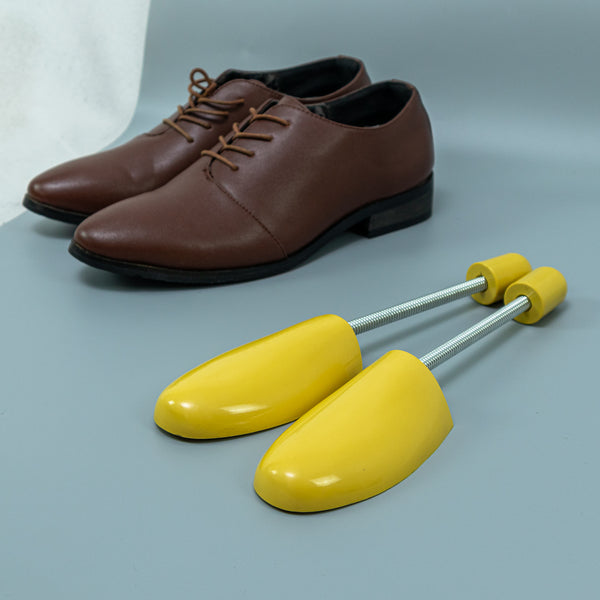 ไม้ดันทรงรองเท้าเหล็ก (คู่) No.136 - Plastic Spring Shoes Tree