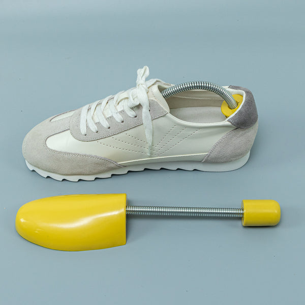 ไม้ดันทรงรองเท้าเหล็ก (คู่) No.136 - Plastic Spring Shoes Tree