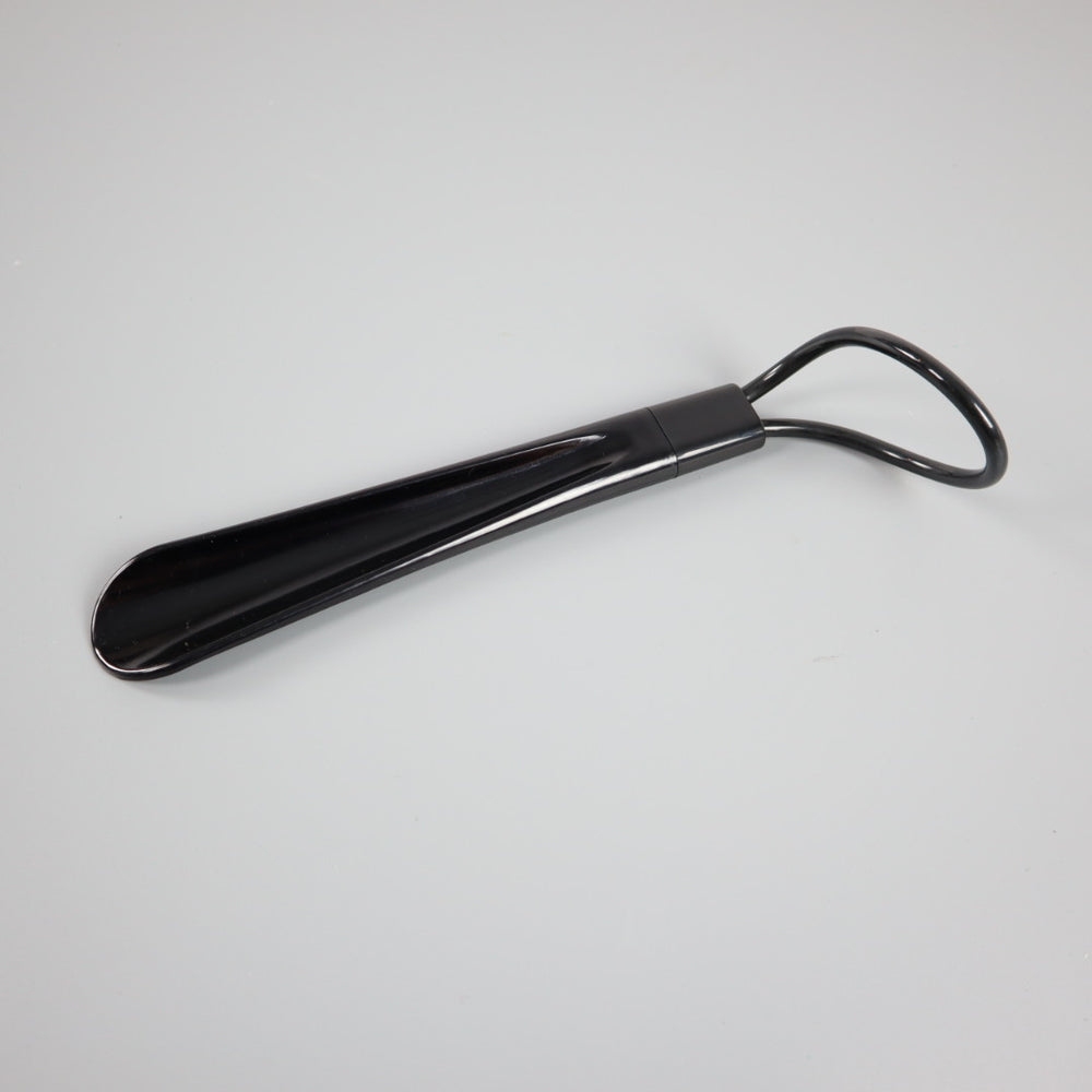 ไม้ช้อนรองเท้า ด้ามยาว  19.5 cm No.127 แบบ พลาสสติก - Plastic Shoes horn