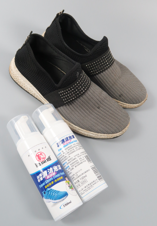 สเปรย์โฟมทำความสะอาดรองเท้า No.95  - Sneakers Shoe Foam Cleaner  150 มล.